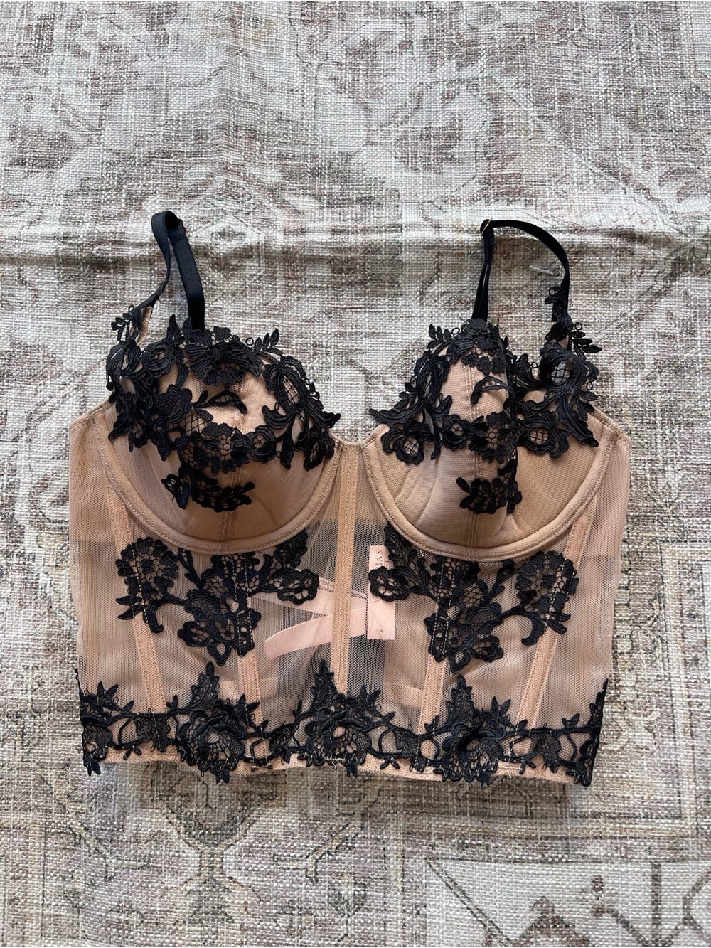 Victoria's Secret Nude and Black Floral Lace Longline Bra - Picture 4 of 5